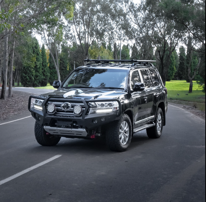 ROCKARMOR GT HOOP STEEL BULLBAR TO SUIT TOYOTA 200 2015+