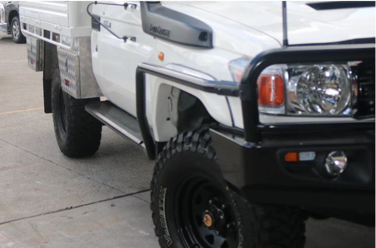 ROCKARMOR STEEL ROCKSLIDER SIDE STEPS TO SUIT TOYOTA LANDCRUISER 76 / 79 Series 2007+ Single Cab 2 Door