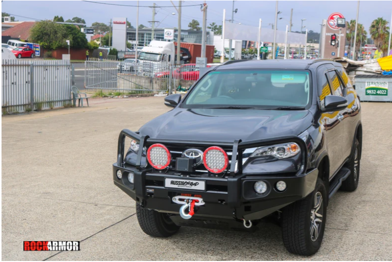 ROCKARMOR ELITE STEEL BULLBAR TO SUIT TOYOTA FORTUNER 2015 -2019