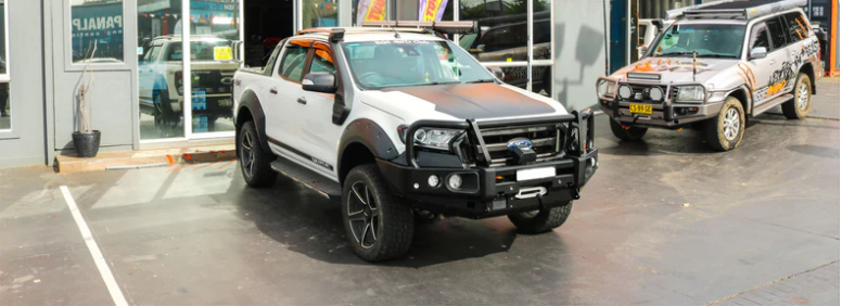 ROCKARMOR ELITE STEEL BULLBAR TO SUIT FORD RANGER PX1-2 (Eyebrows or BUMPER CUT)